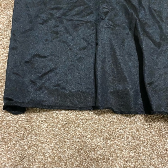 Vintage Deera Black Satin Lace Trim Tank size 34 - Picture 2 of 7